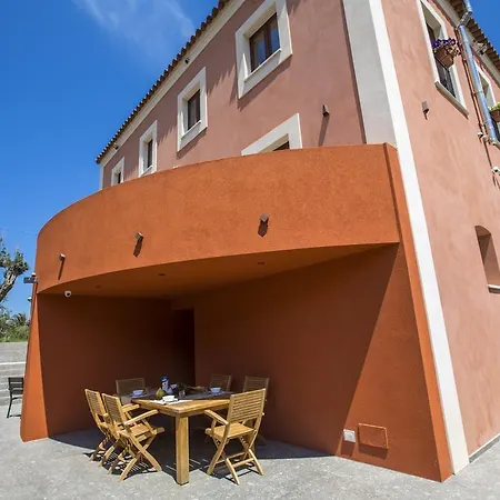 Il Dono Di Atena * Чефалу