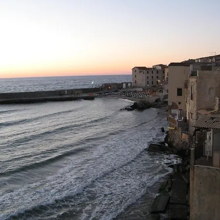 Il Dono Di Atena * Cefalù