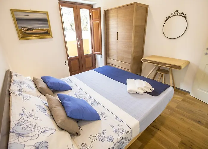 Il Dono Di Atena * Cefalù